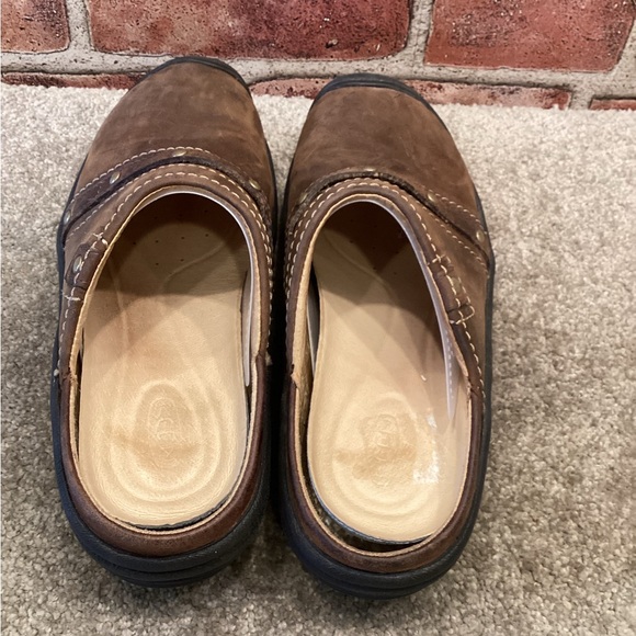 Keen Chester Womens brown slip on mules clogs size 7.5 - Picture 4 of 6